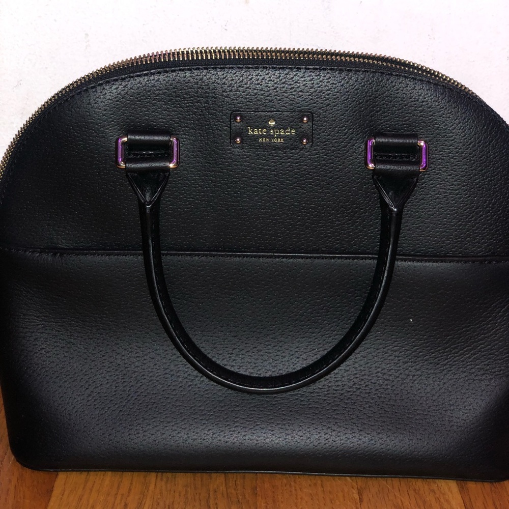 New Authentic Kate Spade handbag.